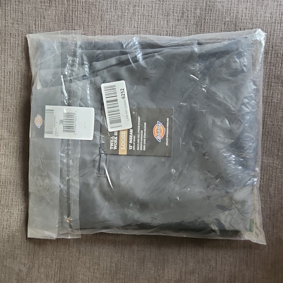 Dickies Men's Twill Work Short in Gray Size 38 - Picture 4 of 4